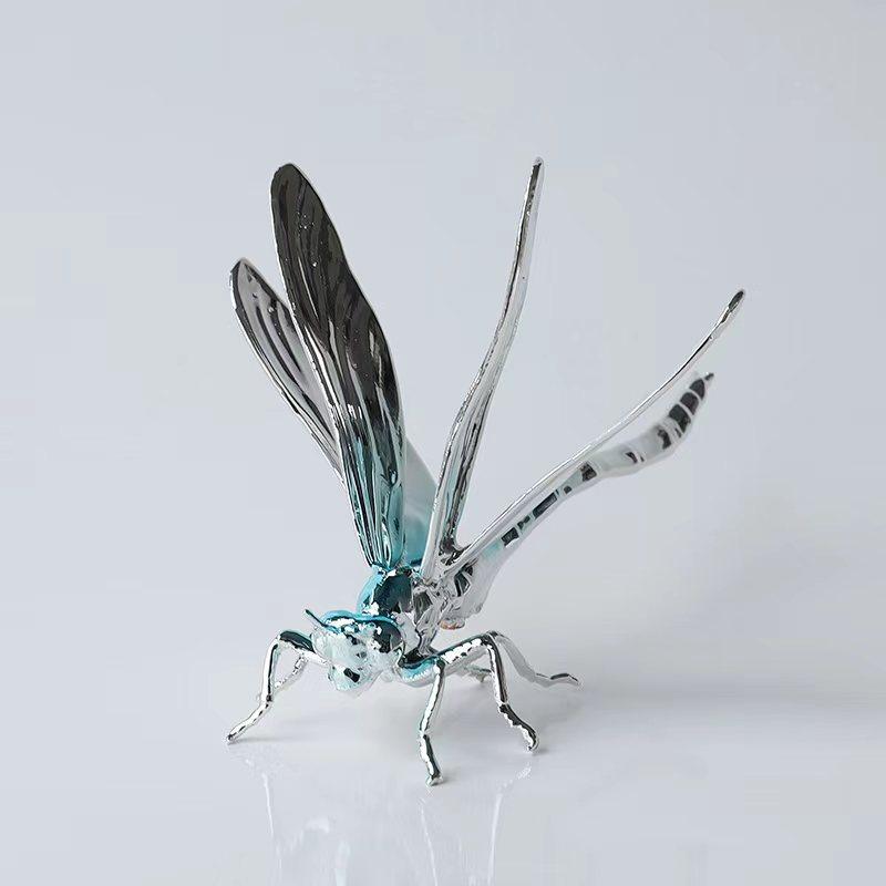 Modern Light‑luxury Creative Metal Insect Dragonfly