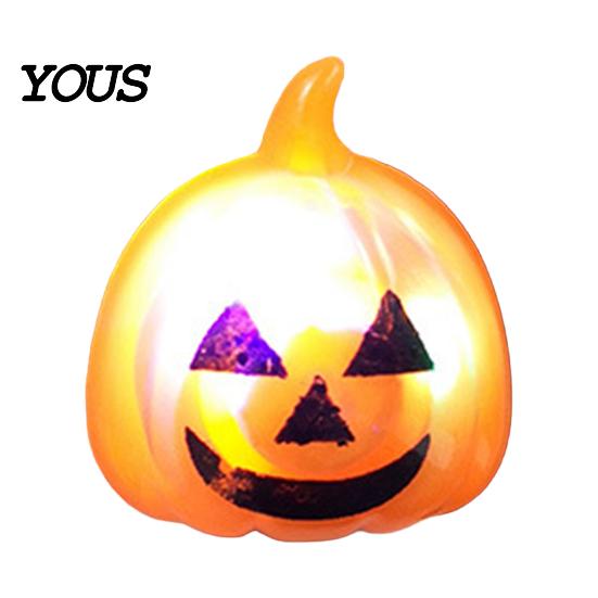 Bague sur le thème d'Halloween Anneaux LED, Anneaux de Doigt Lumineux Jouet pour Enfants Adultes, Décoration de Fête Effrayante Citrouille Fantôme Globule Oculaire Cadeaux Lumineux Friandises