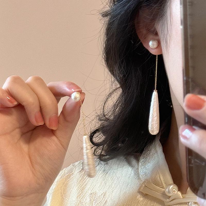 Vintage French Butterfly & Pearl Tassel Earrings - Elegant and Versatile Women's Studs