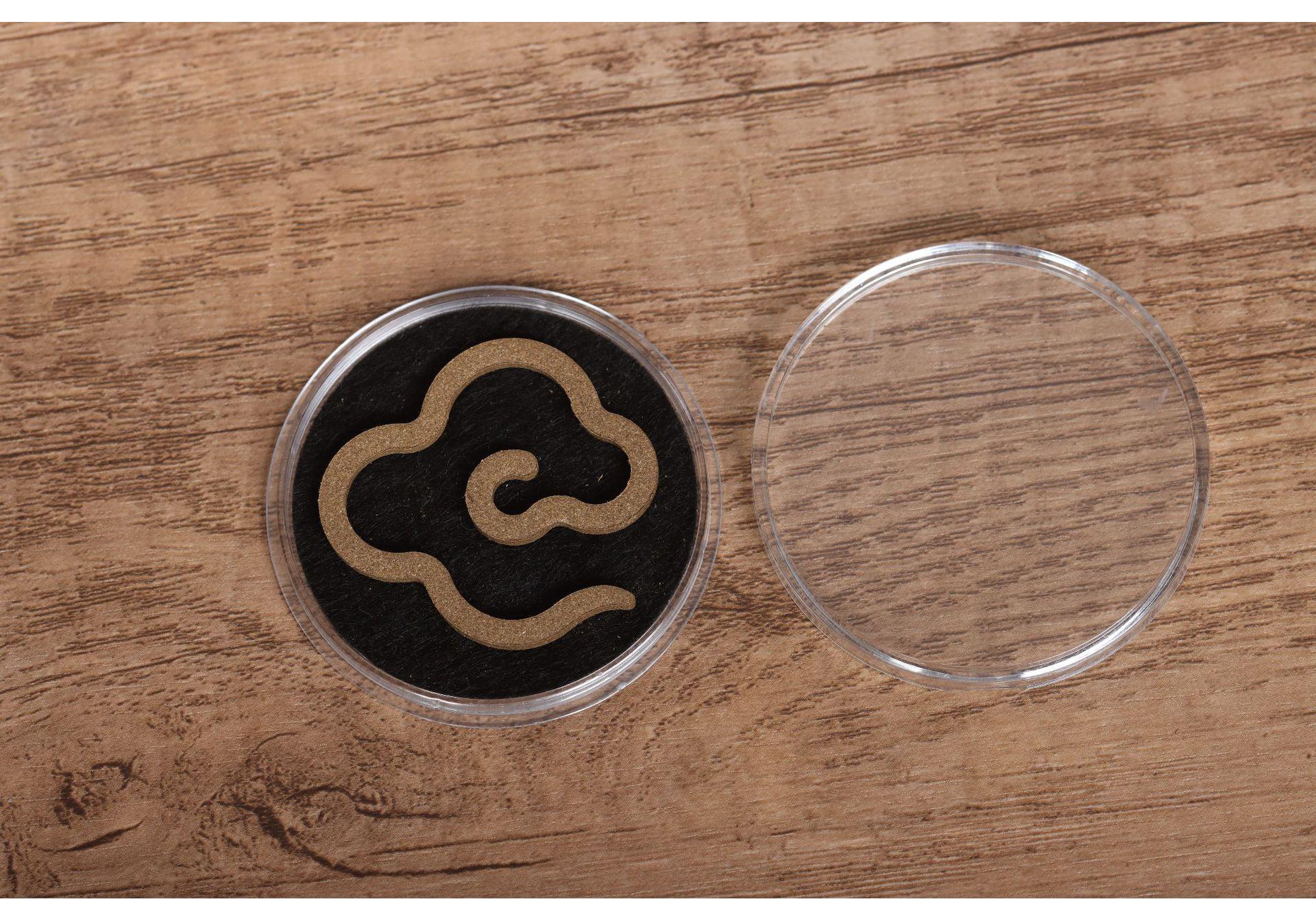 Kinan Agarwood Calming Incense Sheets – Natural Scent for Home & Tea Room, Adhesive-Free, Cloud Design.