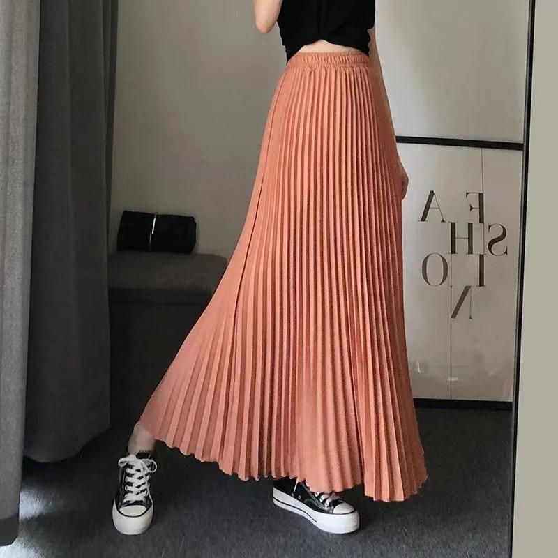 Dámská midi sukně z šifonu s vysokým pasem a plisováním - Červená áčková na léto