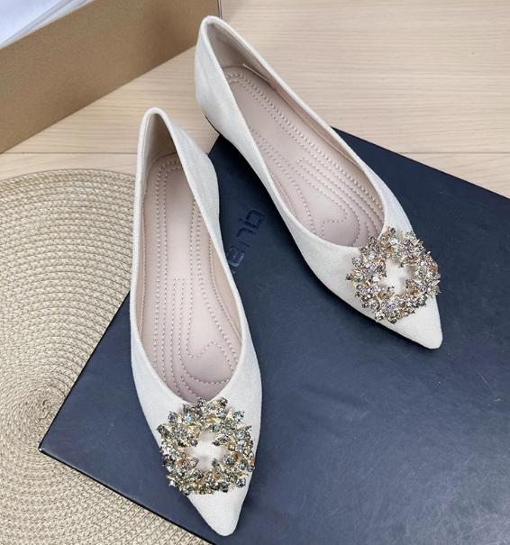 Women Luxury Pearl Crystal Buckle Flock Flats Pointed Toe Dough Shoes Spongy Insole For Tender Feet Comfortable Walking Slip-On