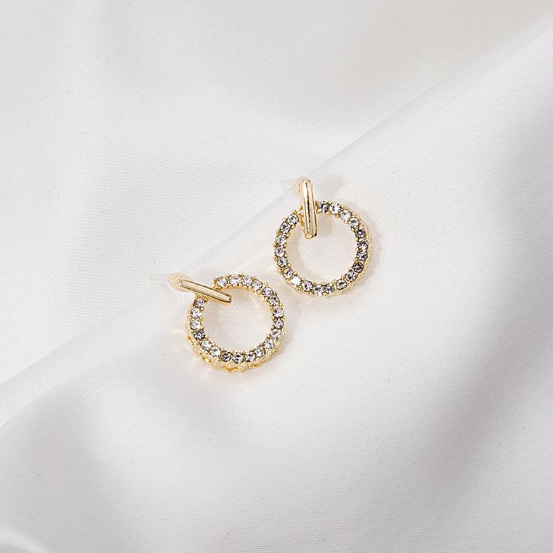Gold Cat Earrings for Women Rhinestone Cat Stud Earrings Cute Animal Butterfly Earrings Hypoallergenic Ear Accessories Gift for Women