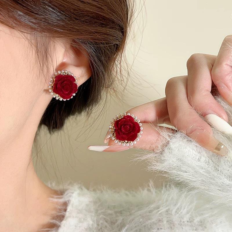 Ankola red flower bead stud earrings women's light luxury high-end temperament unique earrings new popular earrings