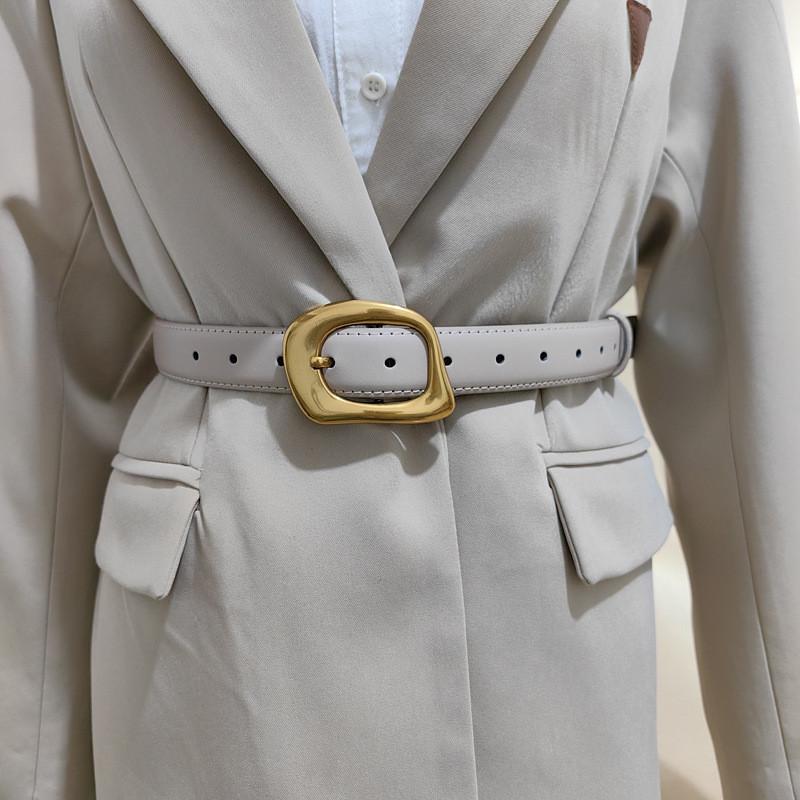 Black Leather Simple Womens Belt With Alloy Pin Buckle For Casual Wear Use Daily