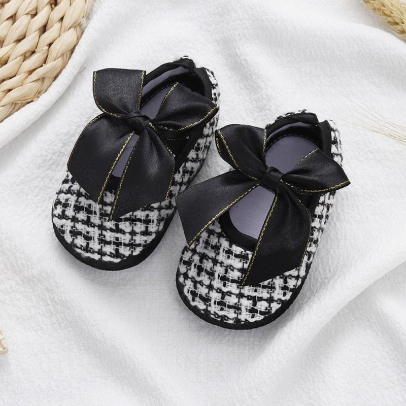 

Bow Knot Decoration Infant Girls Canvas Shoes Newborn Canvas Crib Shoes Soft Sole Summer Shoes 11