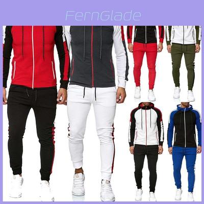 Haine pentru bărbați și accesorii – Treninguri
