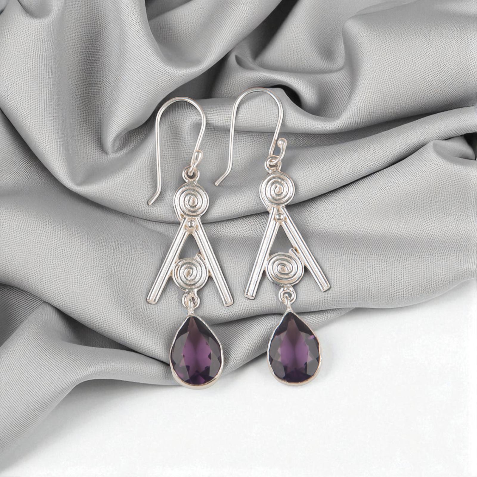 

Аметист Драгоценный камень 925 Стерлинговое серебро Ювелирные изделия Ручной работы Серьги-капли 2,4 EE-86-2