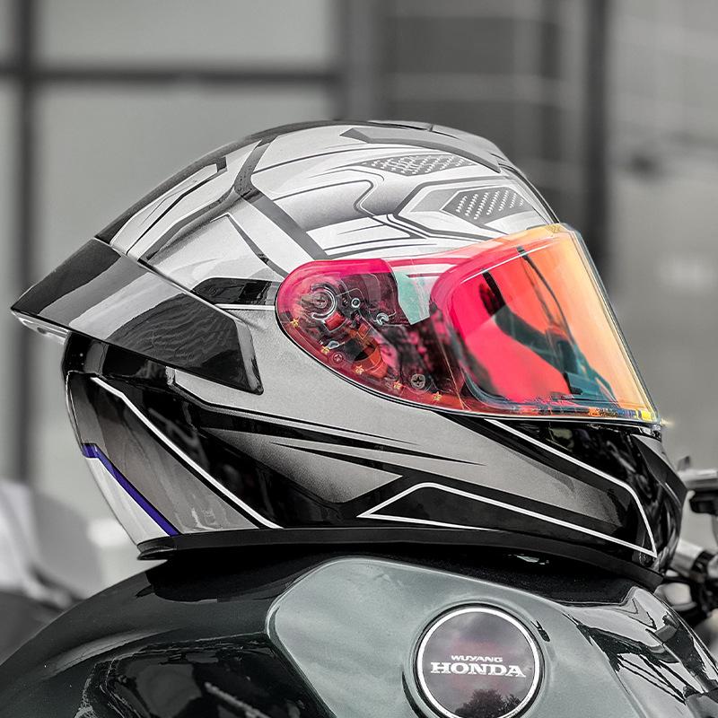 Motorcycle helmet winter riding men's and women's locomotive full helmet winter electric motorcycle helmet