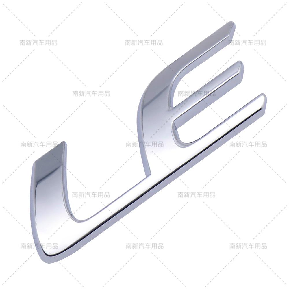 

LE labeling is suitable for Toyota LE body stickers срібний