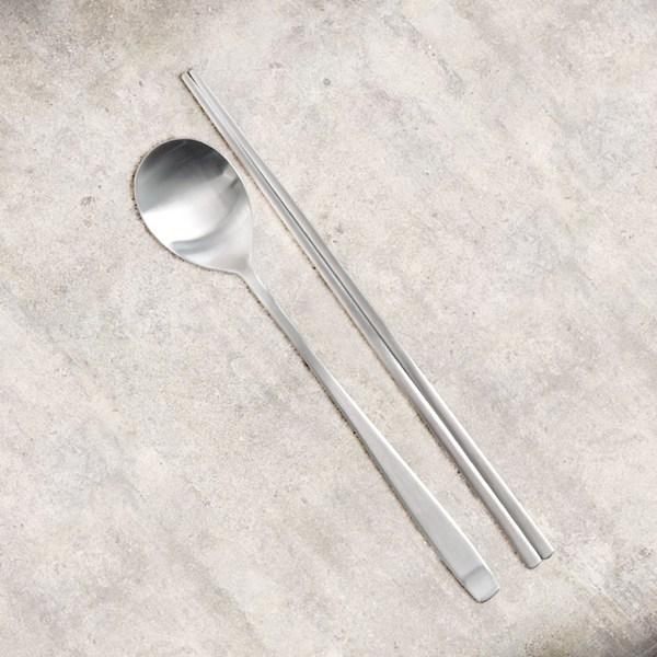 Willive domestically produced 304 stainless steel cutlery set of 10 matte, silver, spoon 10p + chopsticks 10p, Korean popular tableware