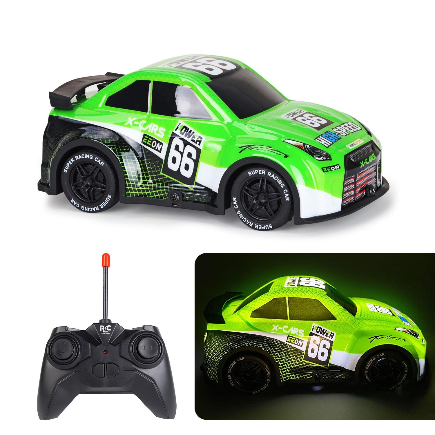 

Q240 1/24 2WD Remote Control Racing Car Children Toy RC Car with Cool Light A