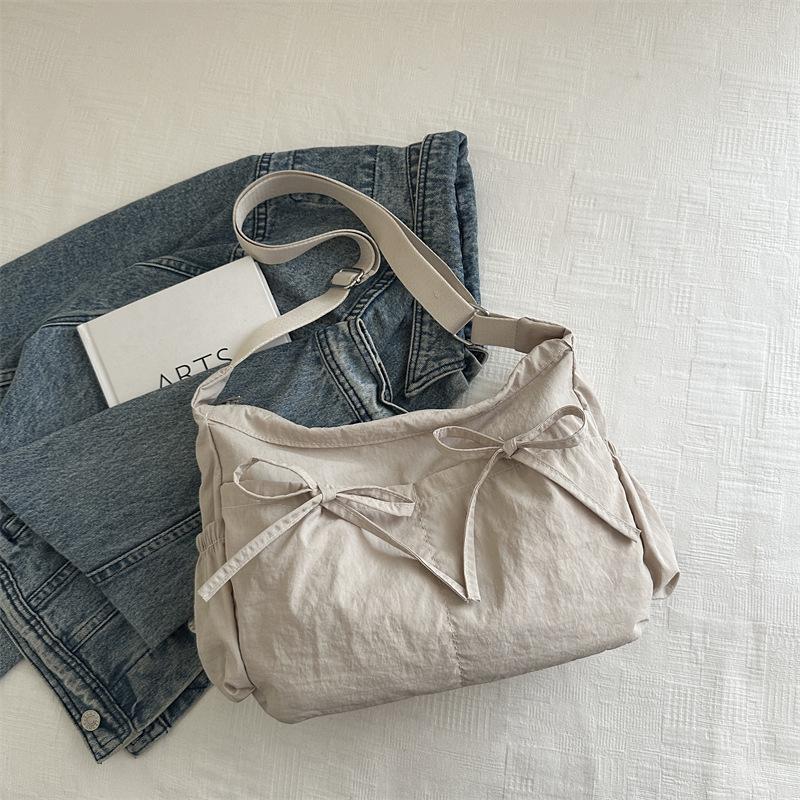 Casual Lightweight Pleated Tote Bag  Simple Large Capacity Shoulder Bag Versatile Commuter Crossbody Bags For Women Gifts