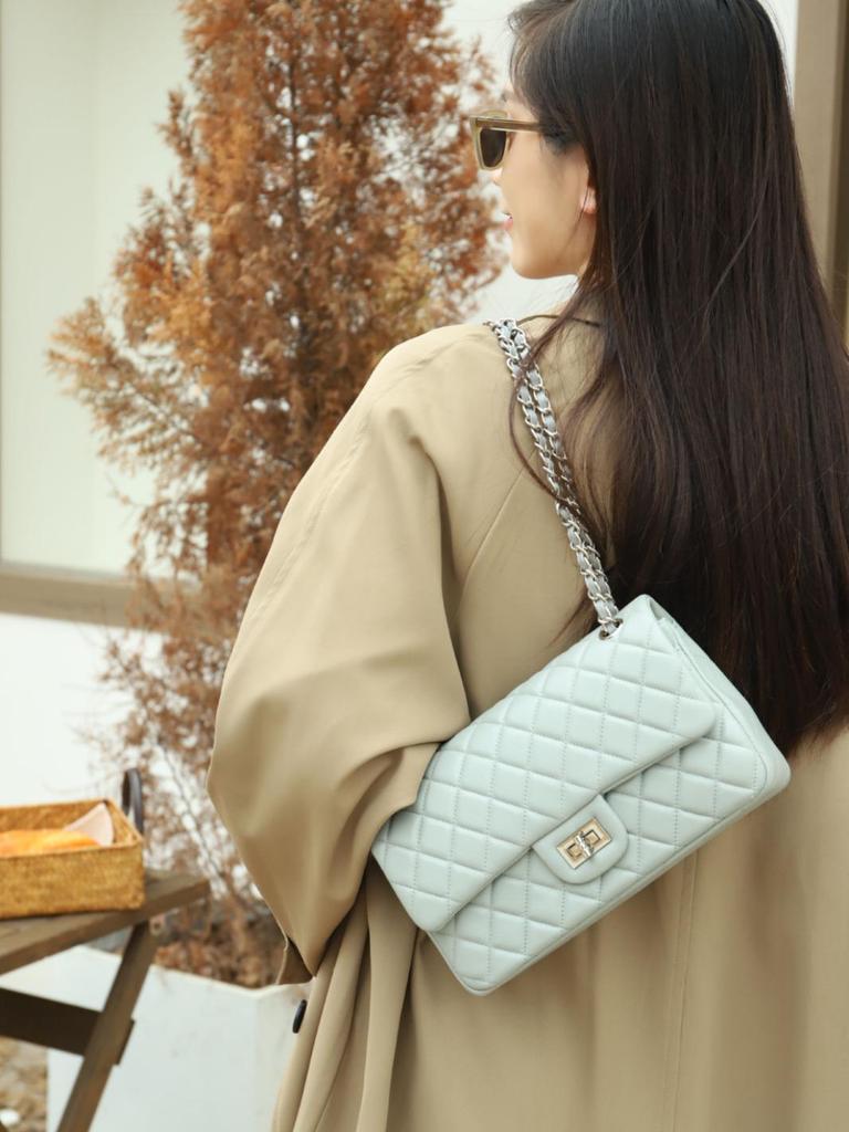 Little Luxury Diamond Lattice Leather Women's Chain Crossbody Bag