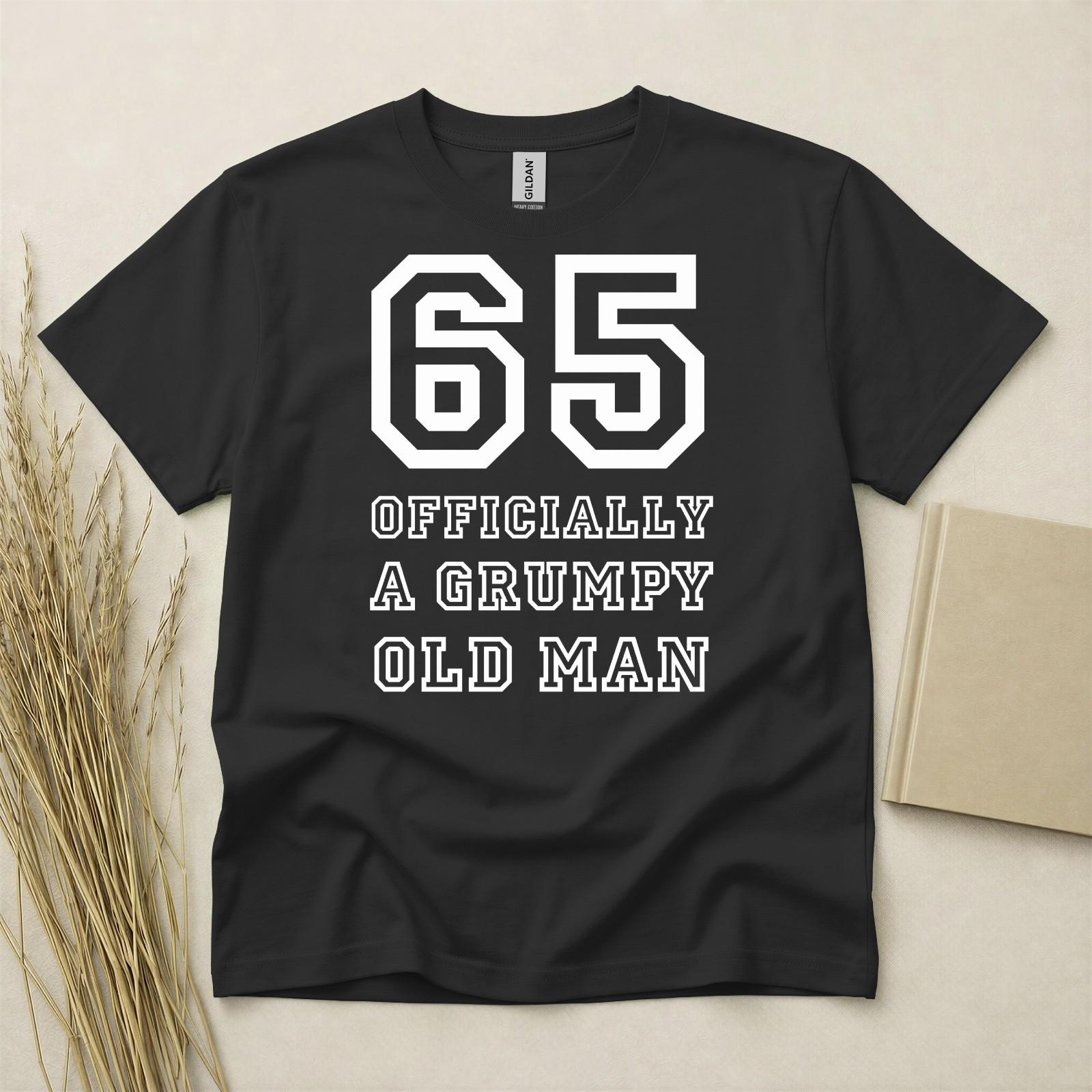 65th Birthday TShirt Born In 1961 65 Years Old Gifts Funny Grumpy Old Man Tee S разноцветный