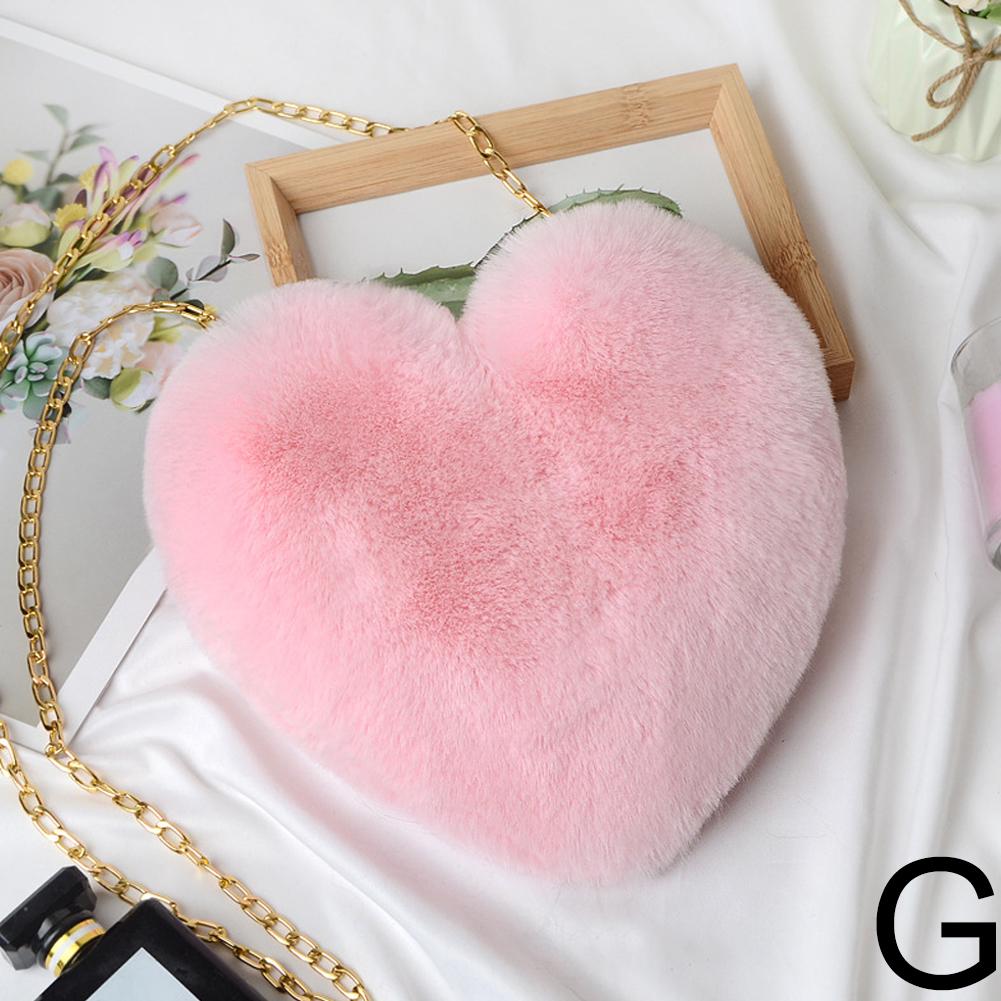 

Heart Shaped Faux Fur Purse for Women Girls Fluffy Shoulder Bag with Gold Chain Cute Soft Fuzzy Crossbody Purse Valentine s Day рожевий