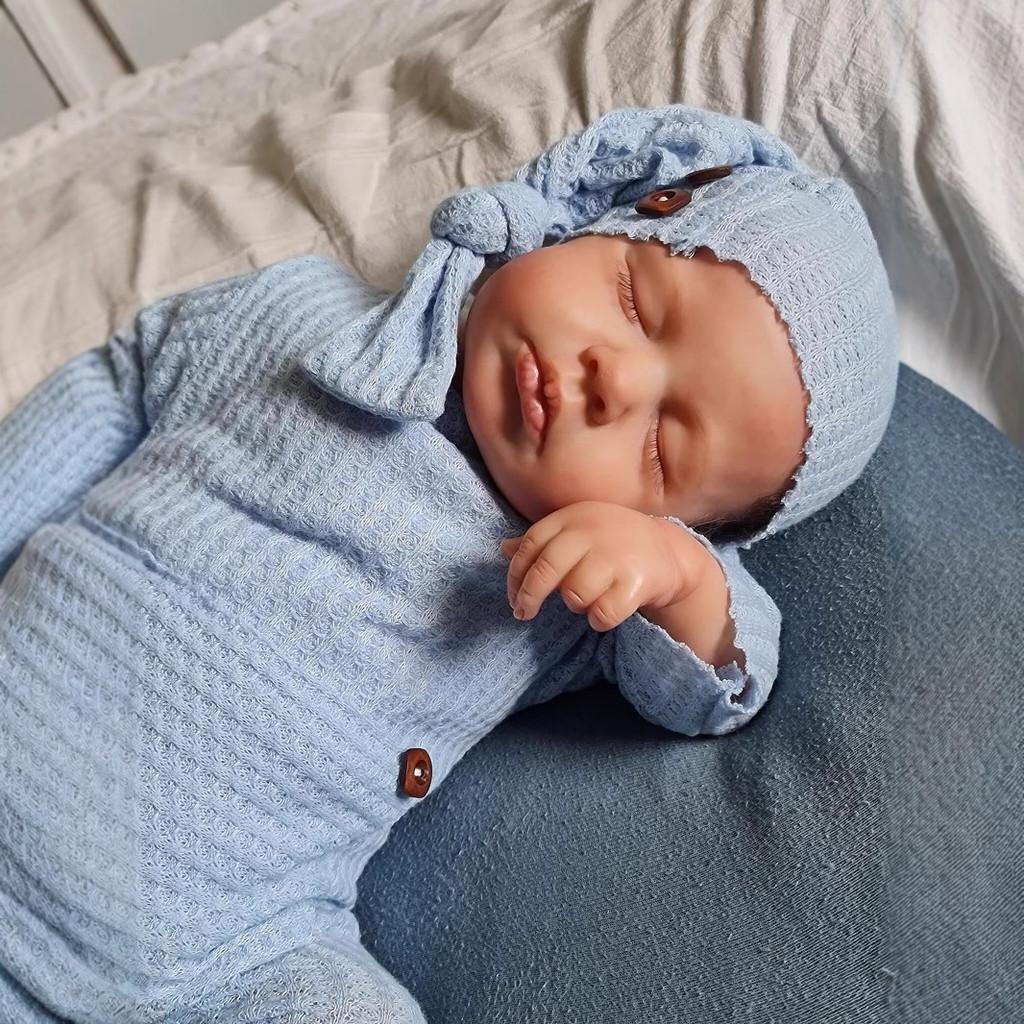 Silicone Reborn Baby Doll 49cm Realistic Toy For Collectors And Gift Recipients