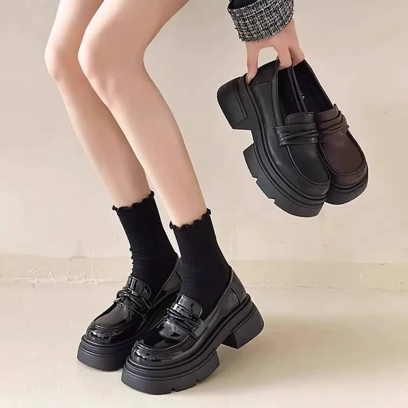 Women Shoes Autumn New! Women's British Style Black Loafers Thick Soled Chunky Heel Slip On Design Retro Leather Shoes