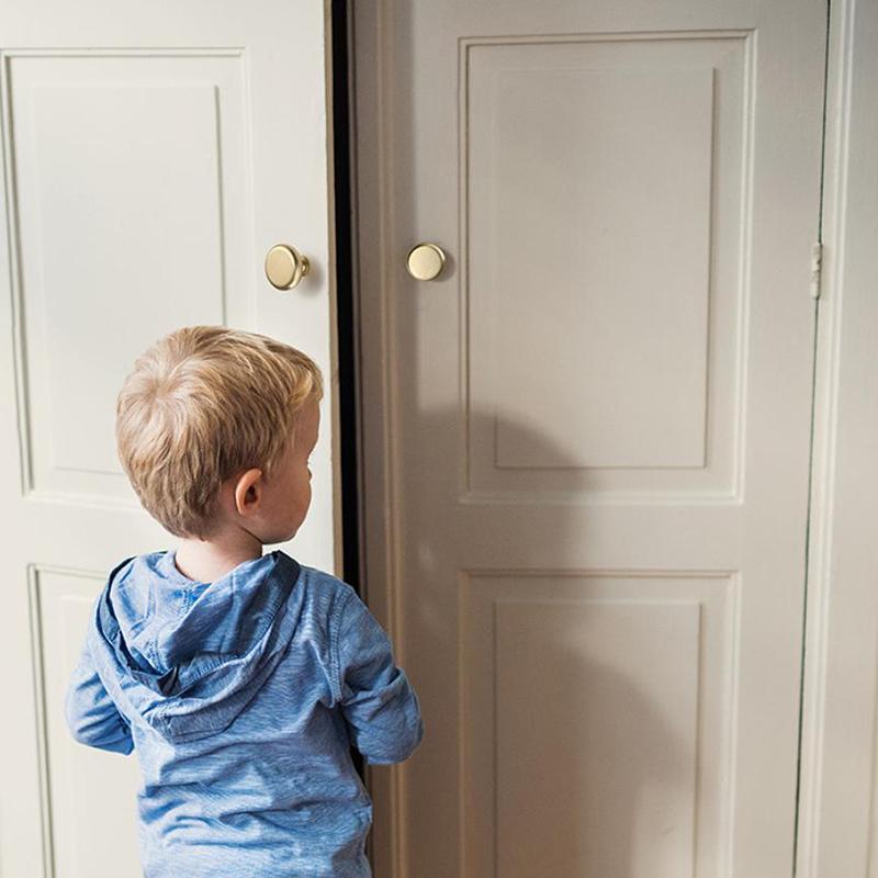 Moderní Knoflíky Zinková Slitina Kuchyňské Skříňkové Úchytky Dveřní Úchytky Skříněk Zásuvkové Knoflíky Pro Nábytek Úchytky Kování