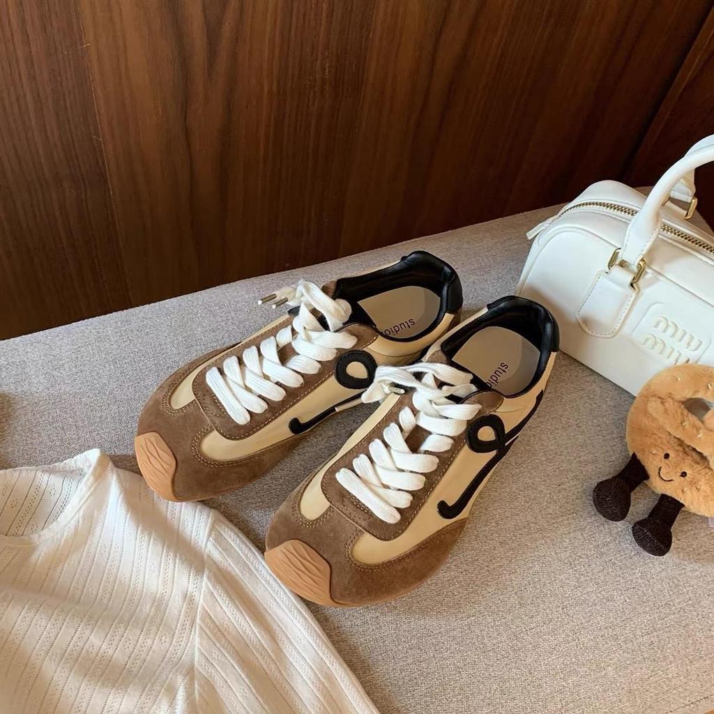 Women's 2025 Inner Height Boosting German Training Shoes - Cute Head Tilt Korean Style Lace-up Casual Genuine Leather Forrest Gump Sneakers