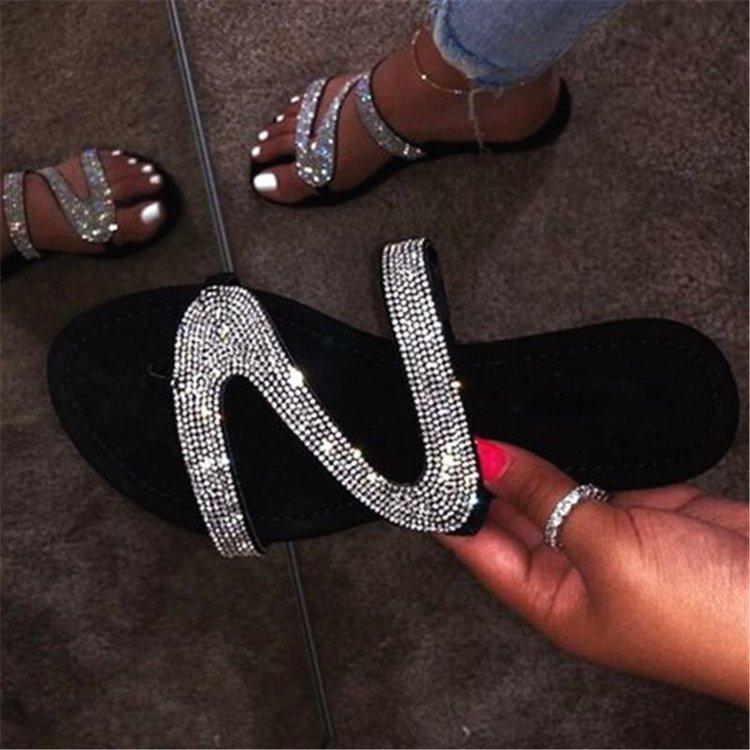 Large size rhinestone sandals new Z-shaped summer flat bottom casual open-toed Roman women's slippers