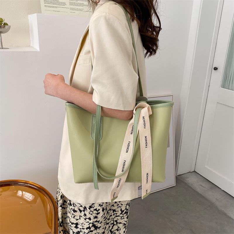 Large Capacity Women's Bag 2022 Spring New Fashion Trend Color Block Tote Bag Casual Shoulder Bag