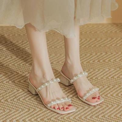 Mode 2024 Sommer Neue Mode Offene Zehen Einfarbig Sexy Perle Quadratischer Absatz Tragen Damen Hausschuhe und High Heels für Damen