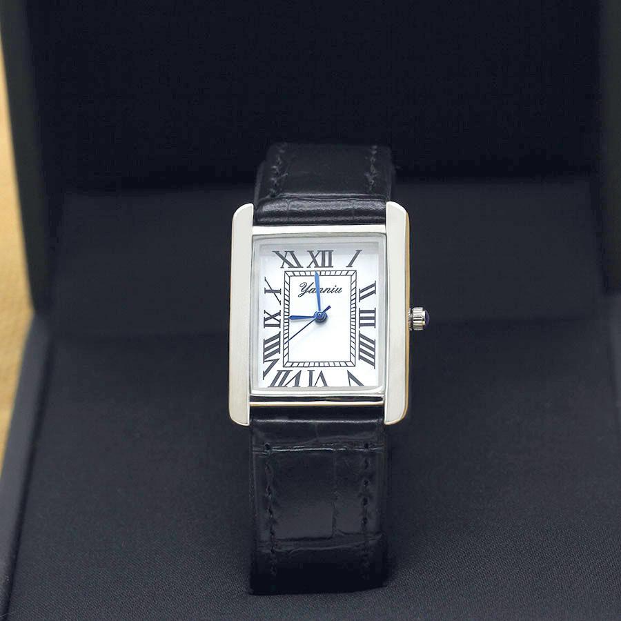 

Новый кожаный ремешок высшего качества Кварцевые часы Простые квадратные Римские Женские наручные часы Нейтральные парные часы Сапфировые женские часы чёрный