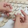 Calendario da Parete Promemoria Compleanni Famiglia in Legno Fai da Te Tracciatore Compleanni Targhetta con 50 Etichette Regalo per la Mamma