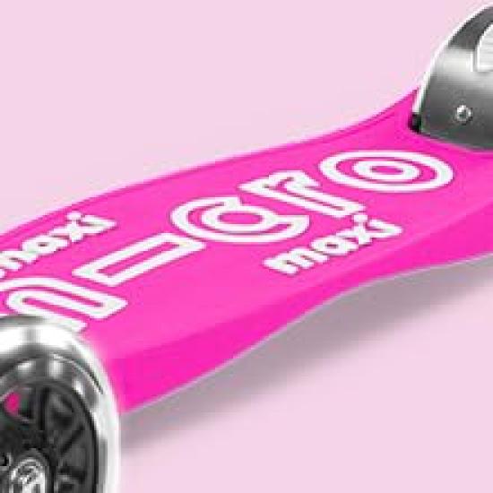 Maxi Micro Foldable Deluxe LED Maxi Micro Foldable Deluxe LED Kickboard Children Shocking Pink [Official Shop]