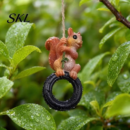 Durable Resin Patio Ornament Squirrel On Tire Outdoor Hanging Ornament, Realistic Figurine for Weather Resistant Statue Garden Tree Decoration,