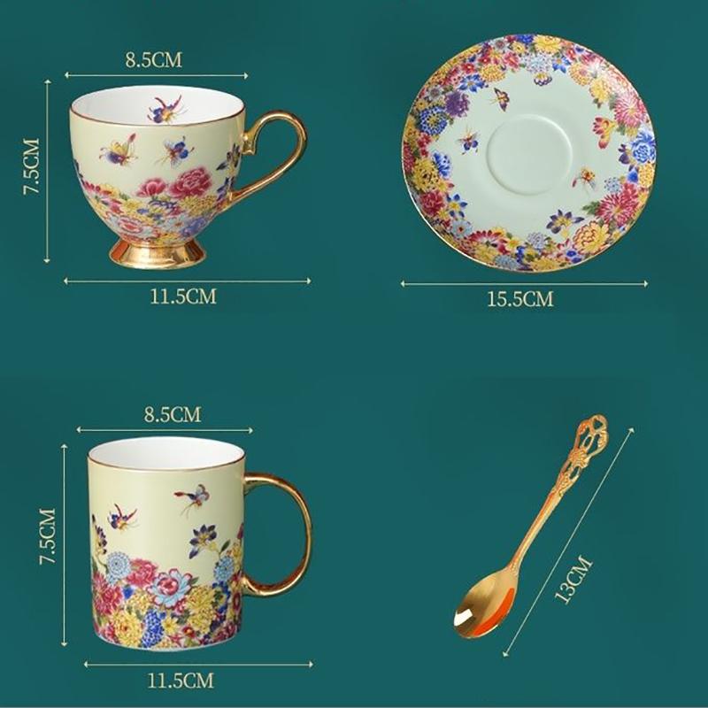 420ML Európai stílusú Kerámia Kávéscsésze Retró Virágos Bögre Otthoni Bone China Reggeli Bögre Palota Stílus Délutáni Tea Virágos Teáscsésze