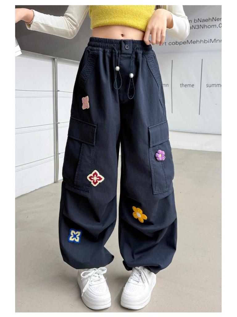 Girls' Autumn Casual Wide-Leg Cargo Pants with Korean Street Style and Trendy Embroidered Design