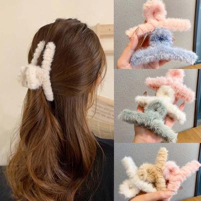 Plush Hairpin Large Size  Winter Hair Clips Clamp Cute Women Hair  NEW