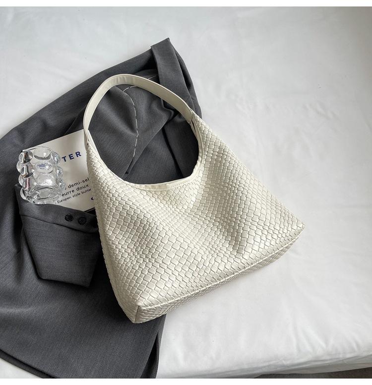 Francouzská tkaná taška dámská atmosféra všestranná taška přes rameno výklenek taška v podpaží textura přenosná taška na dojíždění