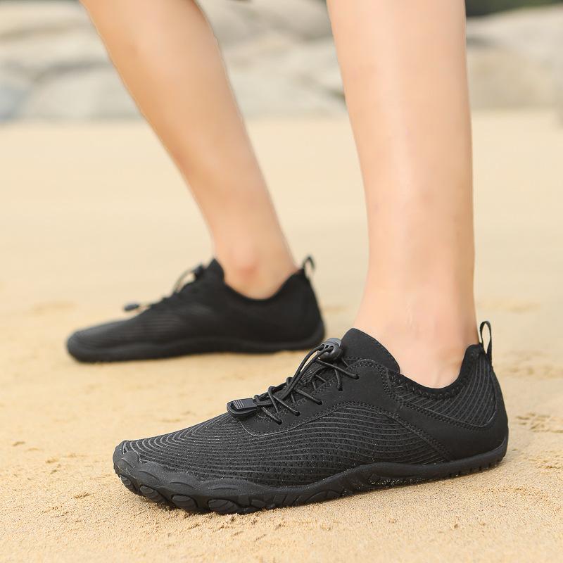New 2025 outdoor sports non-slip creek shoes, breathable light swimming quick-drying beach shoes