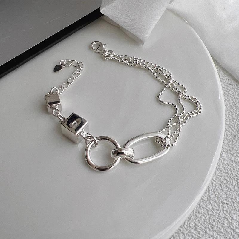 Geometric Cube Circular Punk Asymmetrical Bead Bracelet, A Fashionable Jewelry Gift for Girls.