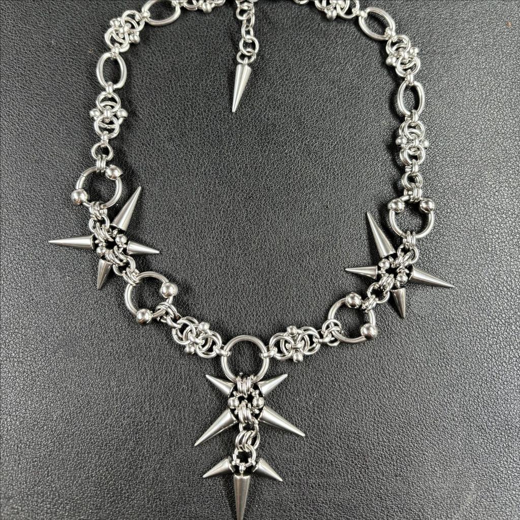 New Customized Fashion Design Jewelry Punk Rivet High Quality Waterproof Hip Hop Trendy Body Chain Necklace