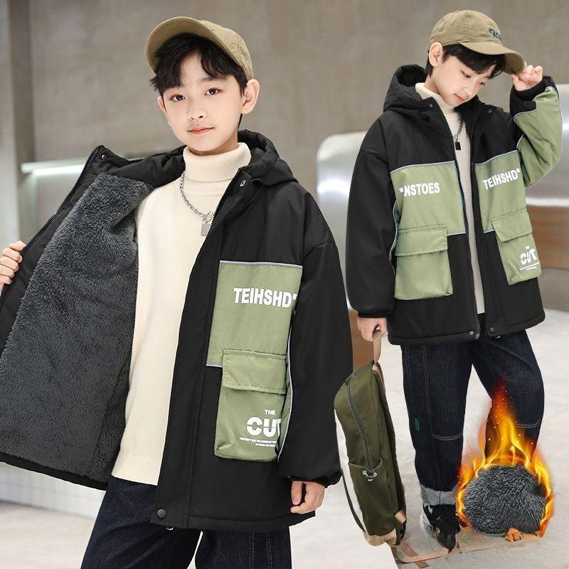 Boys' Loose-Fitting Fleece-Lined Jacket: Fashionable, Thick-Padded Winter Coat for Kids