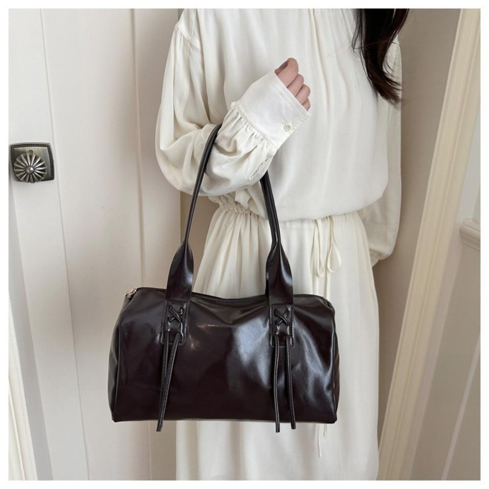 New Large Capacity Shoulder Bag Pillow Shaped Pu Leather Pillow Bag Zipper Closure Female Tote Bag