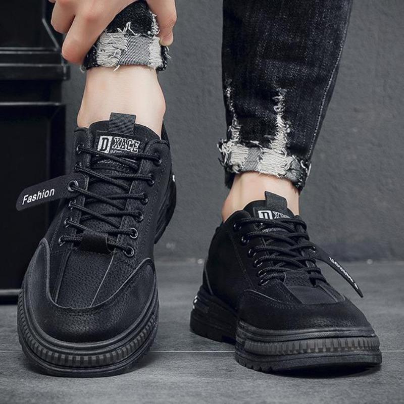 Men's Shoes Summer New Breathable Work Clothes Shoes Men's  Versatile Anti Slip Sports Casual Board Shoes Labor Protection Shoes Men's