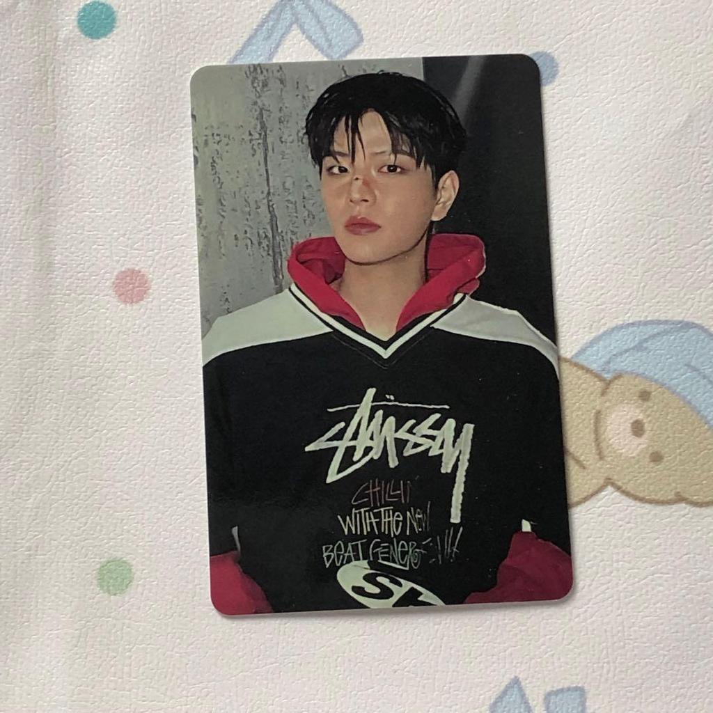 [USED] StrayKids Seungmin KARMA B&N US Exclusive Bonus Trading Card