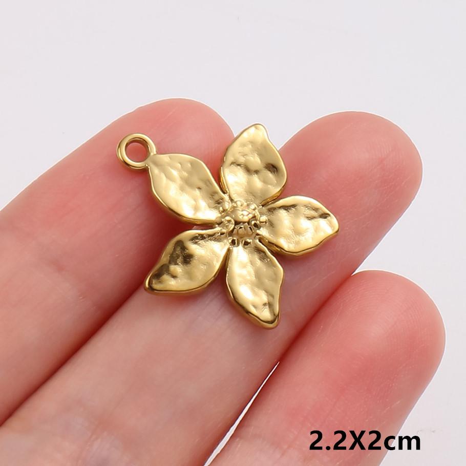 5pcs/Lot Exquisite Fashion Stainless Steel Hollow Flower Pendants For Jewelry Making Bracelets Necklace Plant Charm DIY Findings