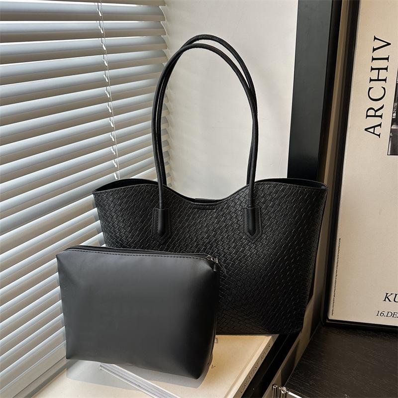 Simple Texture Tote Bag Large Capacity Mother and Child Bag Retro Solid Color Portable Shoulder Bag Trendy Versatile Underarm Women's Bag