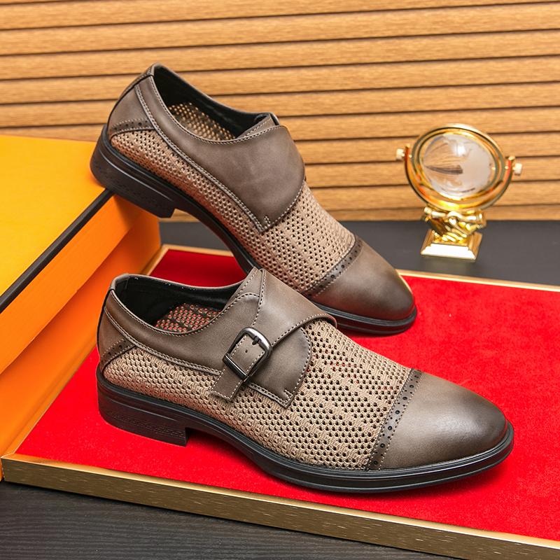 Fashion Men Retro Loafers Men Casual Breathable Comfortable Fashionable Buckle Leather Shoes European Office Business Shoes Sizes 38-46