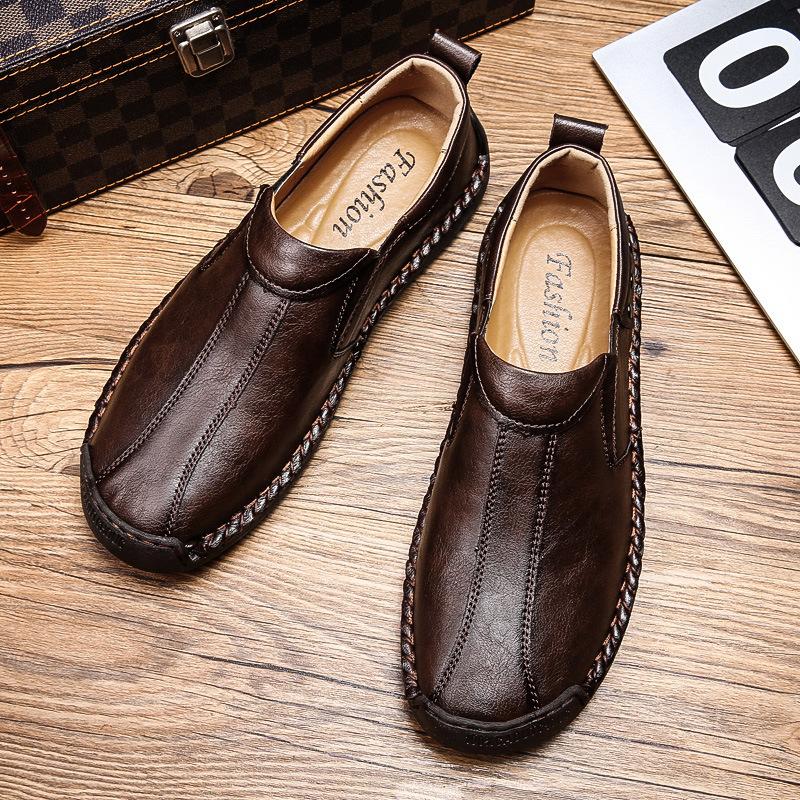 

New men s casual shoes British trend lazy foot leather shoes versatile handmade large size 47 48 men s shoes 48 темно-коричневого кольору