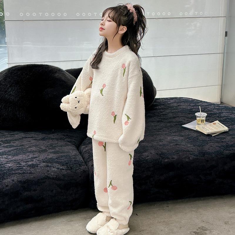Girls Winter Coral Fleece Loungewear Set Big Kid Heart Pattern