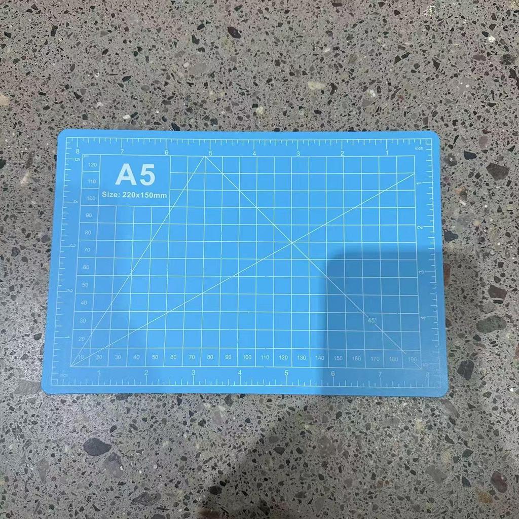 Umweltfreundliche A4 Schneidematte 2,3 mm - Handgefertigte Kunst- und Gravurplatte, verschiedene Stile verfügbar