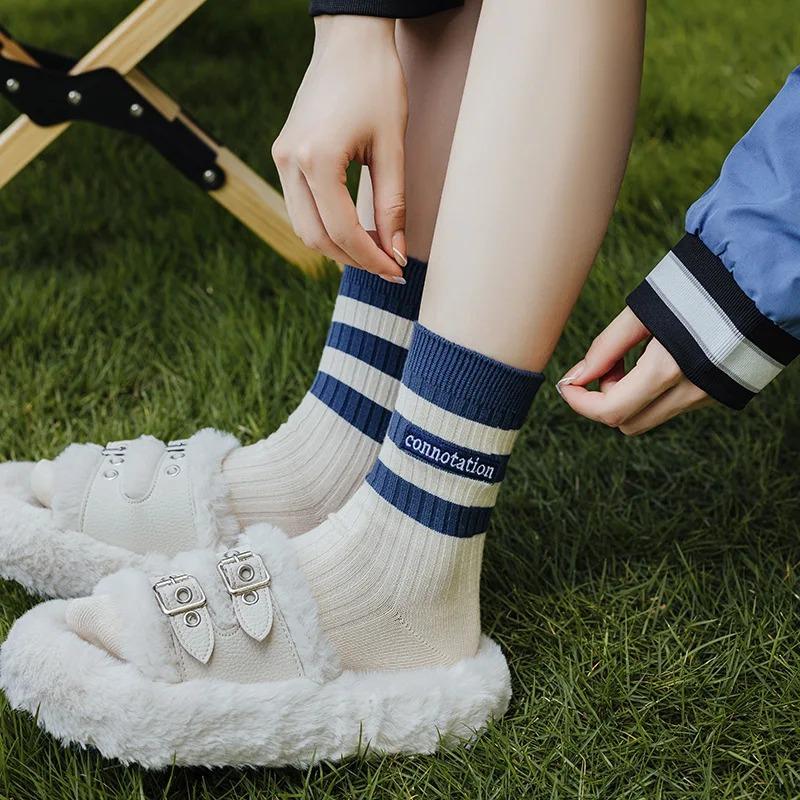 Autumn Women Sports Socks Stripe Fashion Harajuku Hip Hop Female Cotton Sock Unisex Skateboard Street Middle Tube Socks