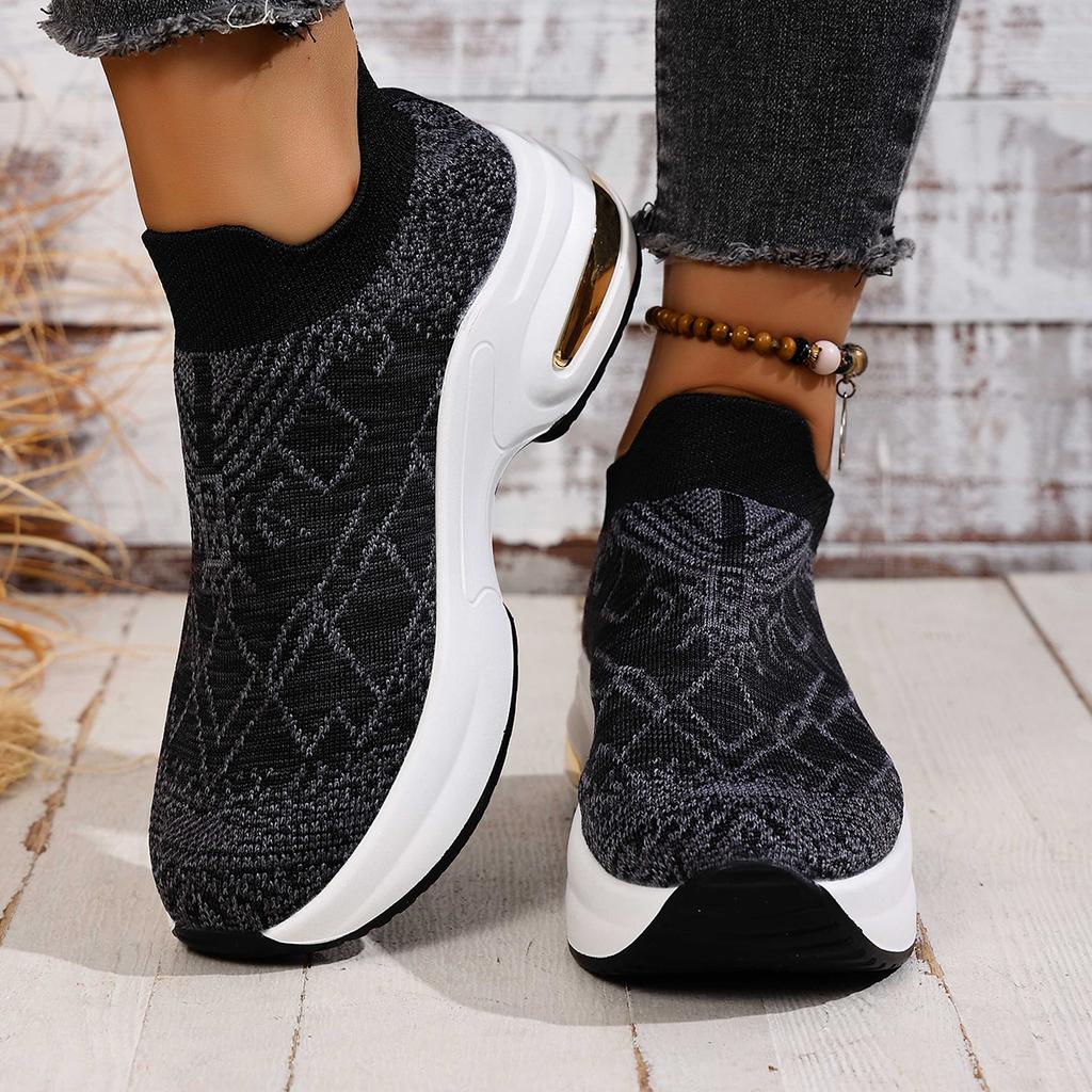 Fashion New 2025 Women Slip On Sneakers Anti-slip Platform Wedge Sneakers Women Slip On Casual Lady Mesh Shoes Women Zapatos De Mujer